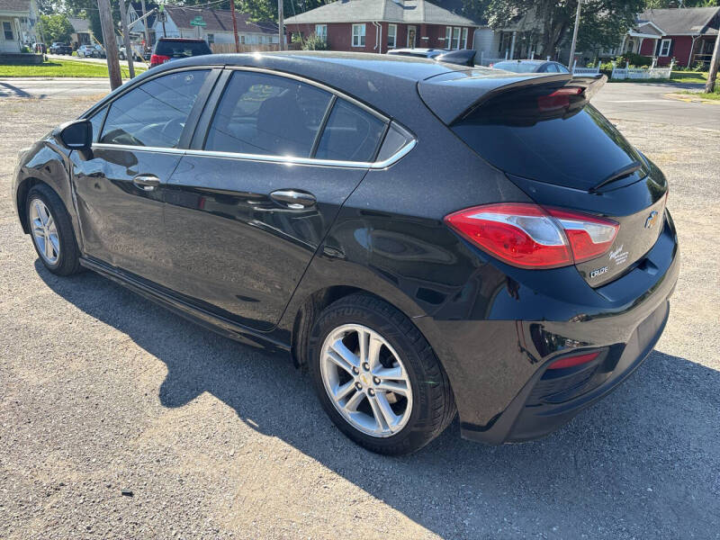 2017 Chevrolet Cruze LT Auto