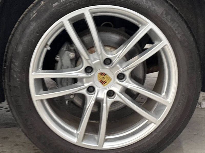 2019 Porsche Cayenne S