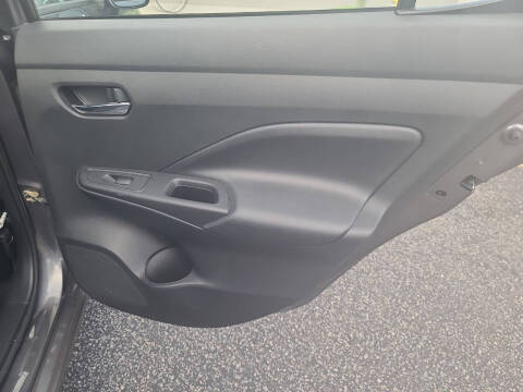 2024 Nissan Versa SV