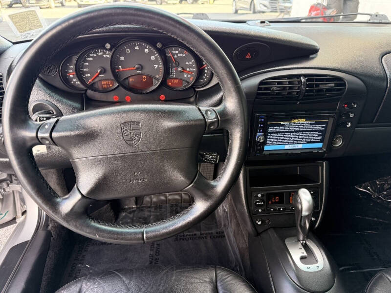 2001 Porsche 911 Carrera
