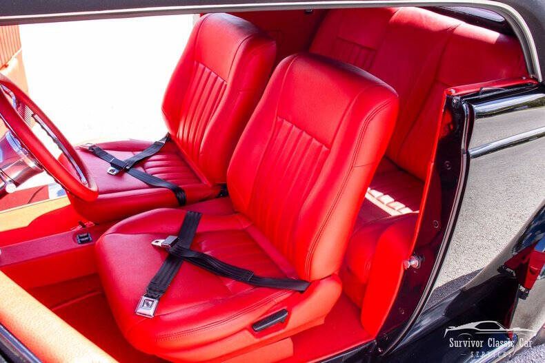 1937 Ford Cabriolet