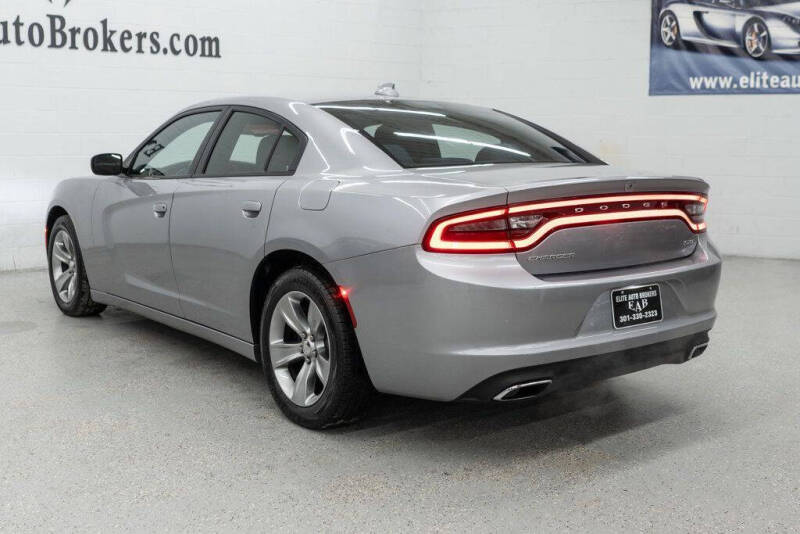2015 Dodge Charger SXT