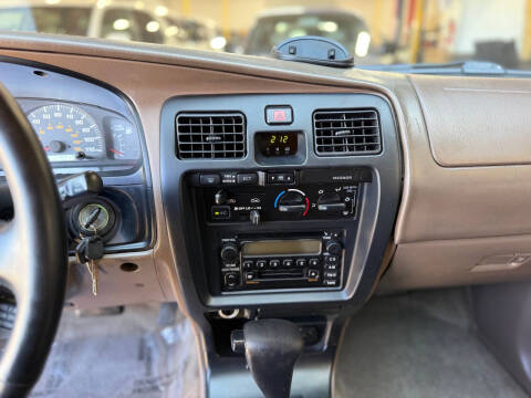 2000 Toyota 4Runner SR5