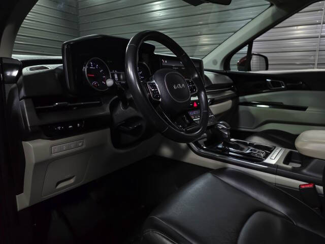 2022 Kia Carnival EX