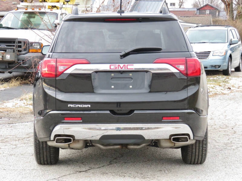 2018 GMC Acadia Denali