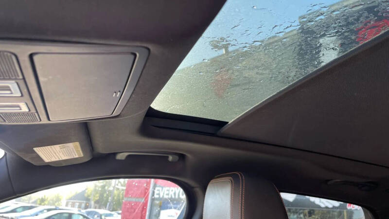 2017 Jaguar F-PACE 35t Prestige