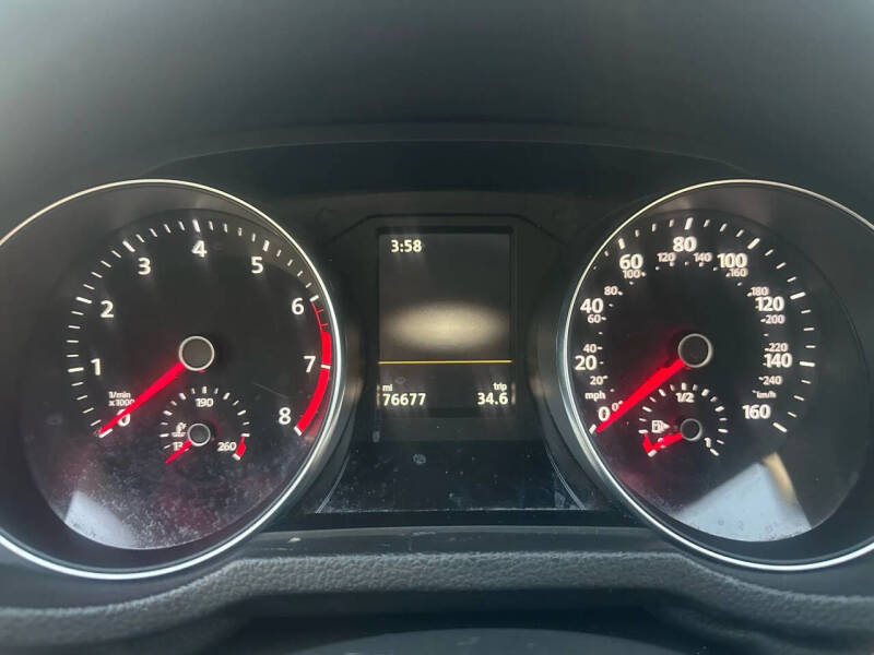 2017 Volkswagen Passat 1.8T SEL Premium