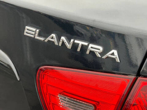 2008 Hyundai Elantra SE