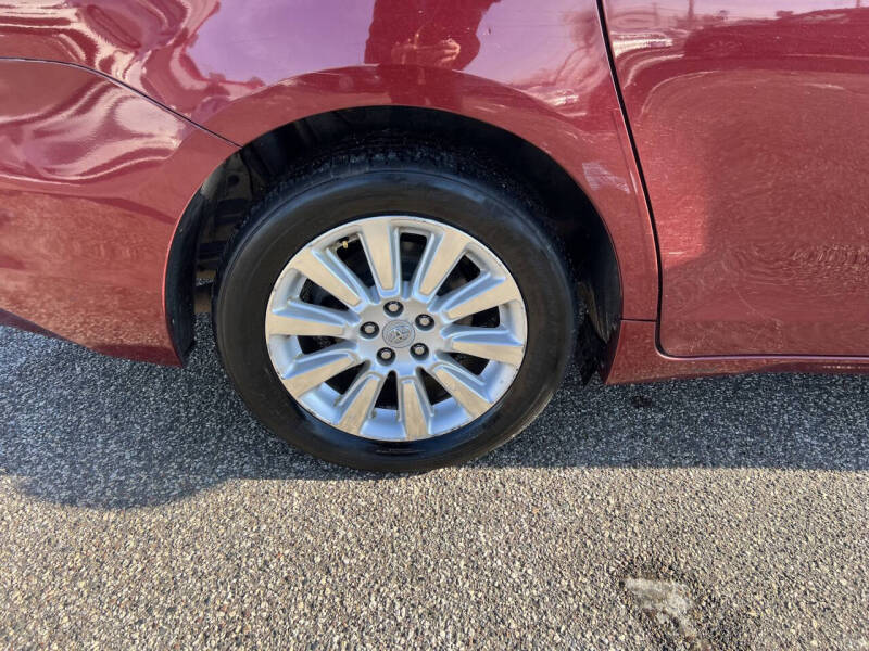 2011 Toyota Sienna XLE 7-Passenger