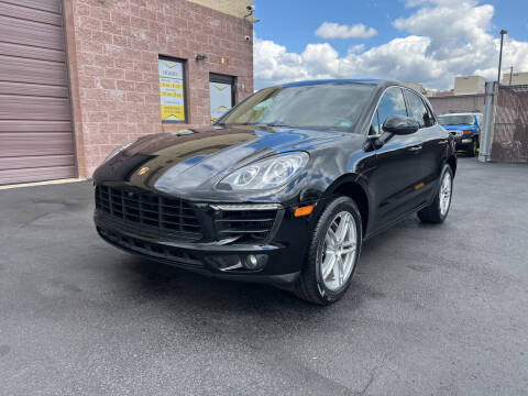 2017 Porsche Macan S
