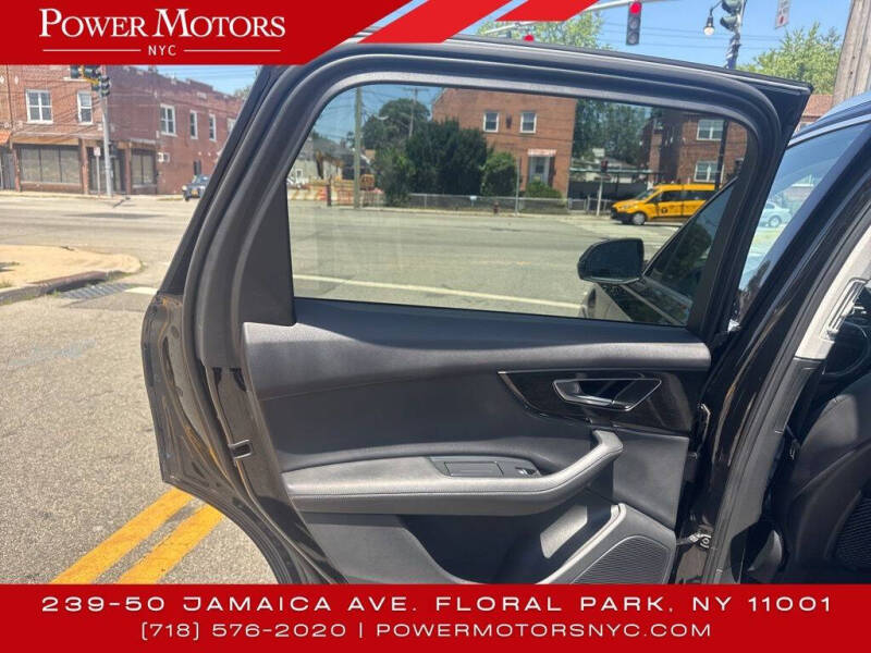 2023 Audi Q7 quattro Premium Plus 55 TFSI