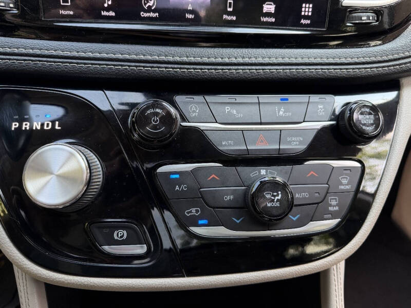 2021 Chrysler Pacifica Limited