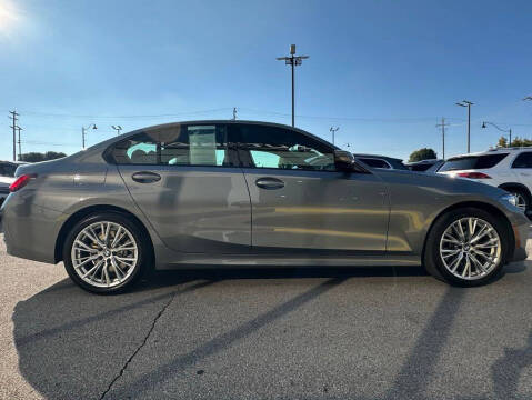 2023 BMW 3 Series 330i