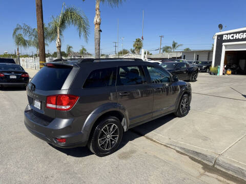 2019 Dodge Journey SE