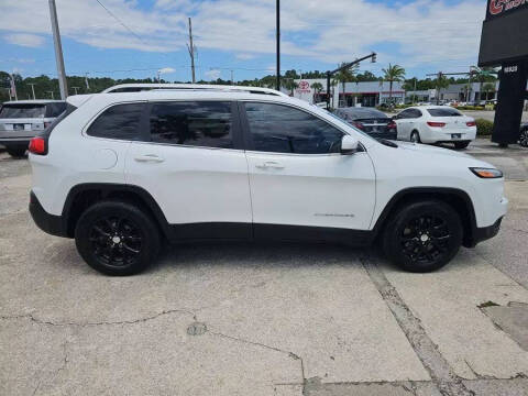 2017 Jeep Cherokee Latitude