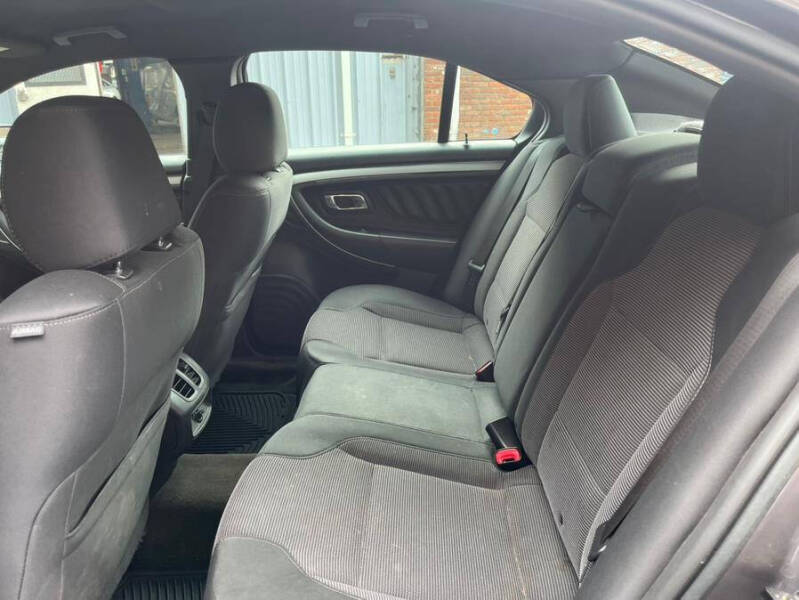 2013 Ford Taurus SEL