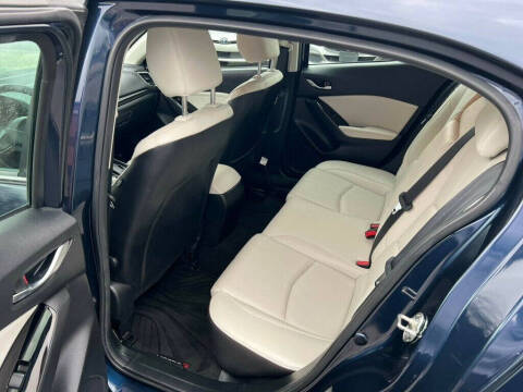 2017 Mazda MAZDA3 Grand Touring