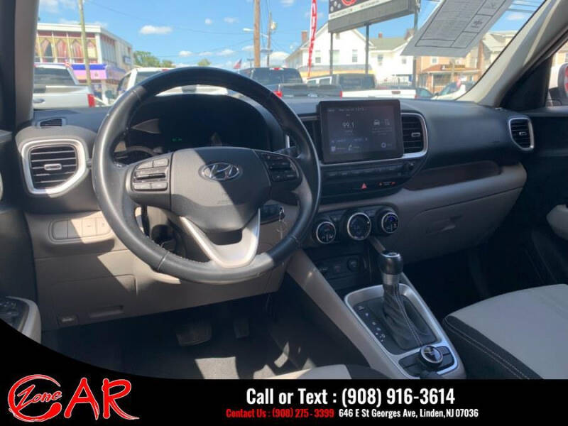 2021 Hyundai Venue SEL