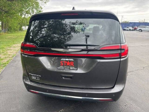 2023 Chrysler Pacifica Touring L