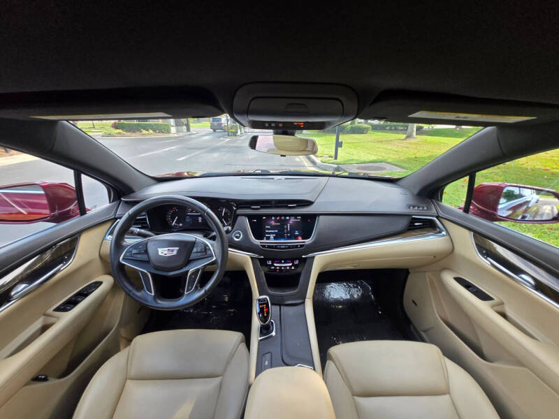 2017 Cadillac XT5