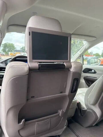 2020 Chrysler Pacifica Touring L Plus