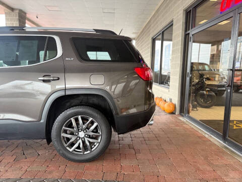 2019 GMC Acadia SLT-1