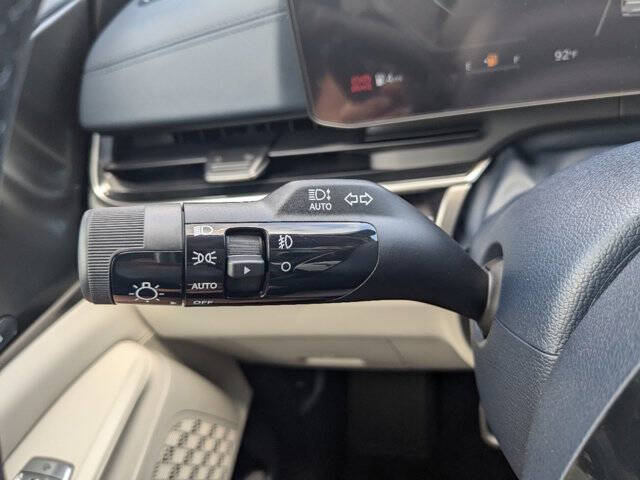 2025 Kia Carnival SX