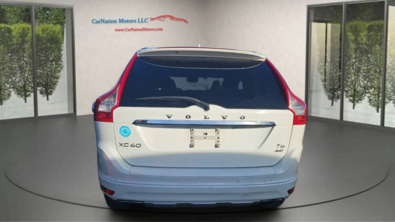 2016 Volvo XC60 T6 Drive-E