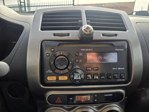 2013 Scion xD