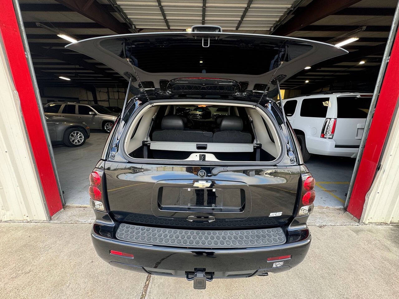 2008 Chevrolet TrailBlazer for sale at Carnival Car Company in Victoria, TX