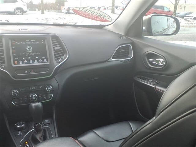 2020 Jeep Cherokee Trailhawk