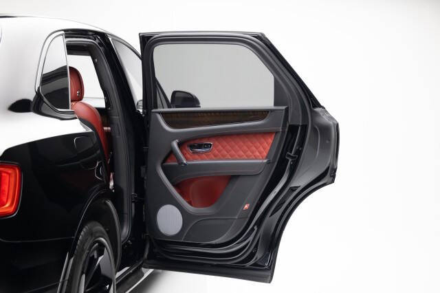 2018 Bentley Bentayga Black Edition