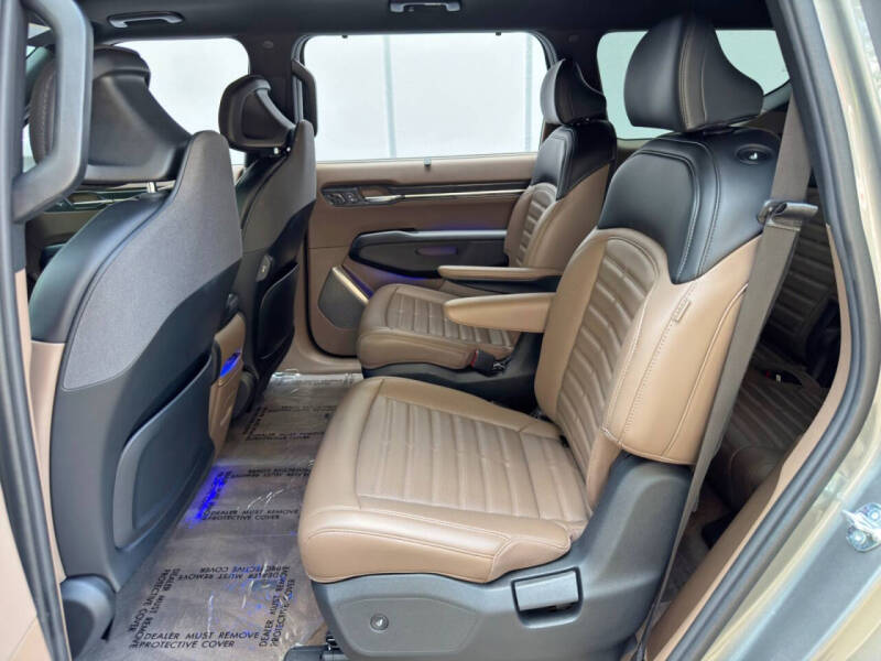 2024 Kia EV9 Land