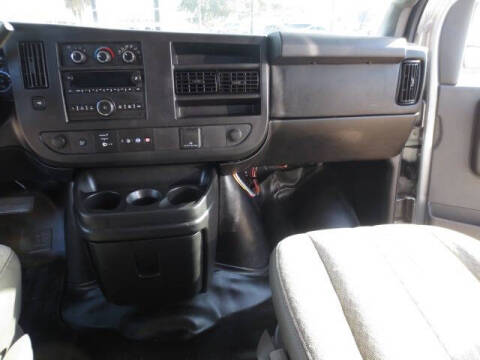 2016 Chevrolet Express LT 2500