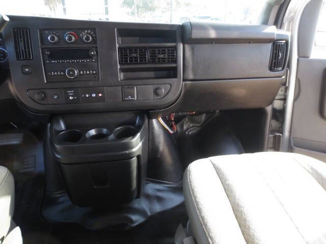 2016 Chevrolet Express LT 2500