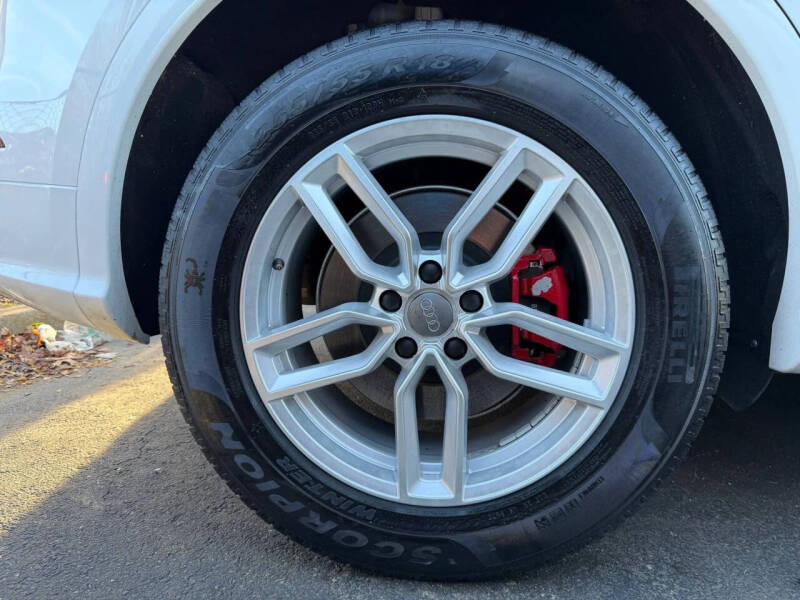 2019 Audi Q5 quattro Prestige 45 TFSI