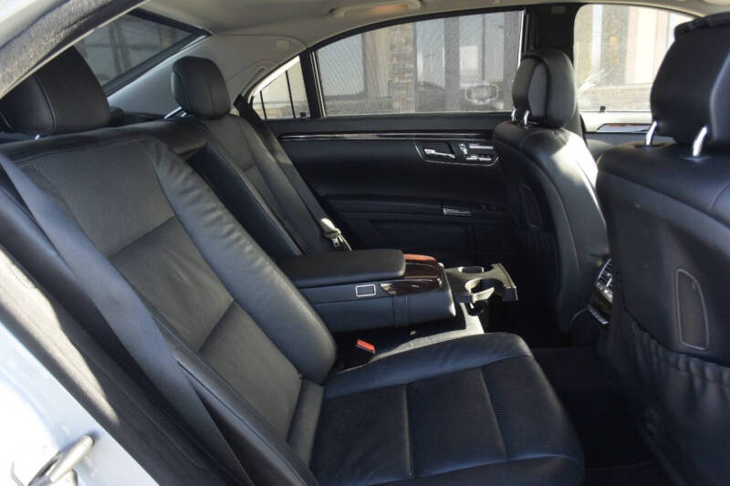 2013 Mercedes-Benz S-Class S 550 4MATIC