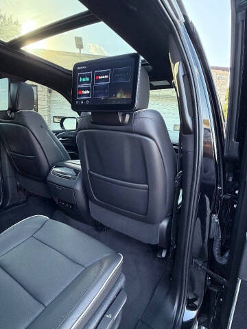 2023 Cadillac Escalade Sport