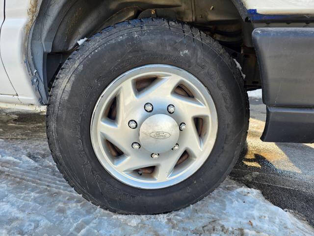 2013 Ford E-Series E-150