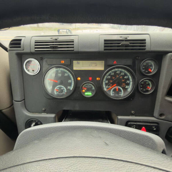 2017 Freightliner Cascadia