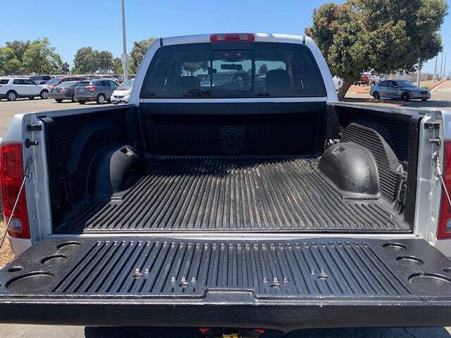 2003 Dodge Ram 1500 SLT