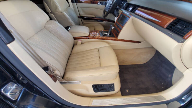 2004 Volkswagen Phaeton Premiere Edition W12