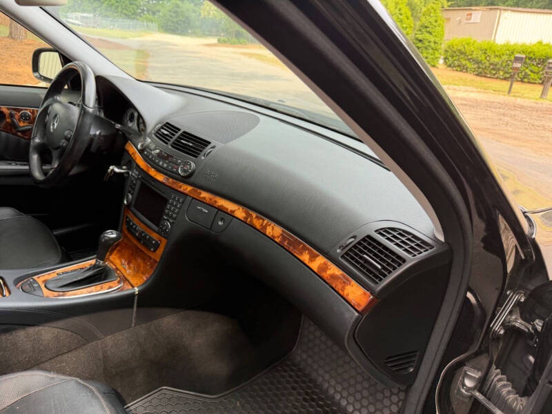 2009 Mercedes-Benz E-Class E 550 4MATIC