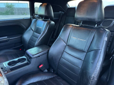 2014 Dodge Challenger SXT