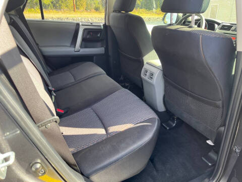 2013 Toyota 4Runner SR5