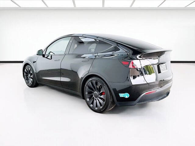 2025 Tesla Model Y Performance