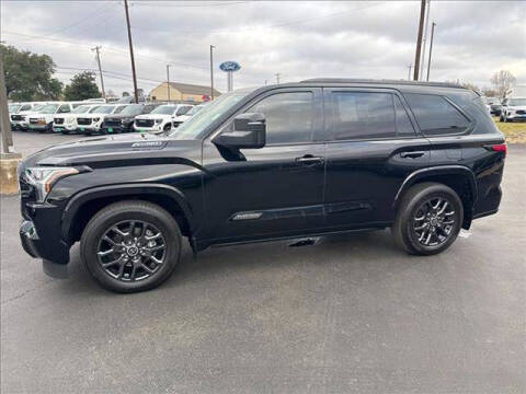 2023 Toyota Sequoia SR5