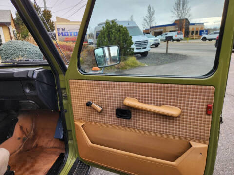 1984 Mercedes-Benz 230