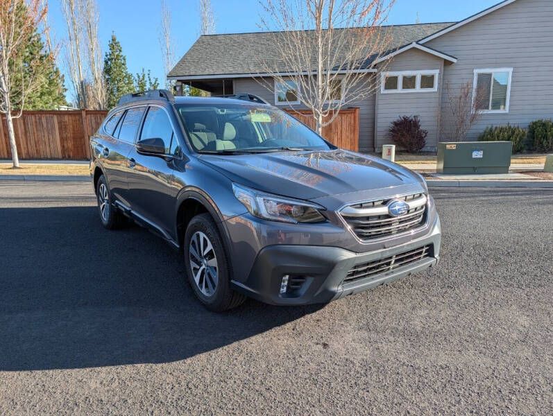 2022 Subaru Outback Premium