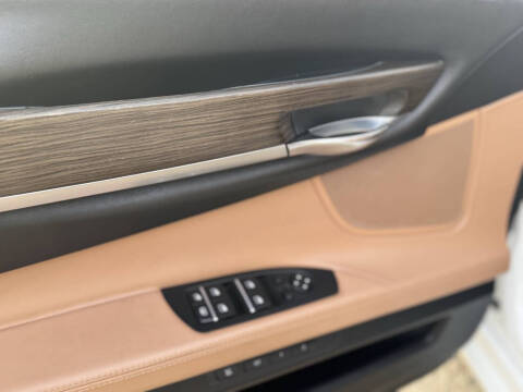 2015 BMW 7 Series 740i